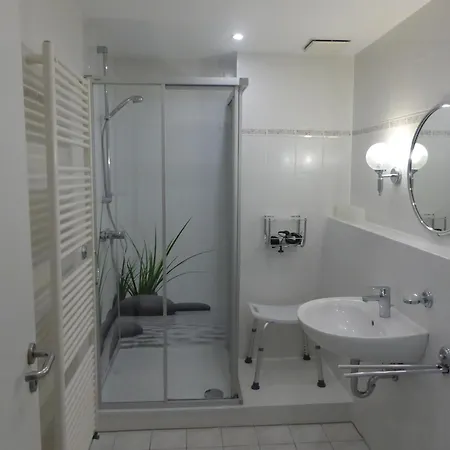 Haus Strelasund Silbermoewe * Binz